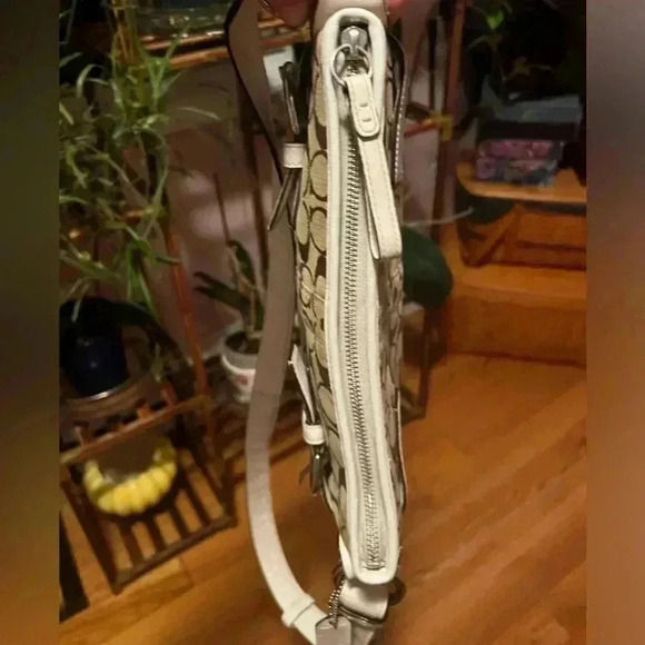 Coach Purse 3577 White Signature Monogram Tote Bag Vintage 2005 - Picture 8 of 8